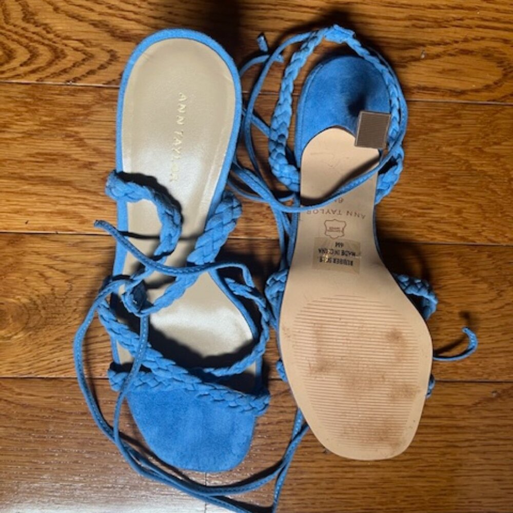 Ann Taylor Strappy suede sandal